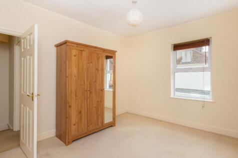 3Y2REN - Bedroom B.jpg