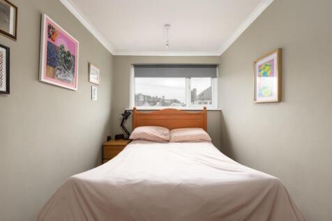 99 Gilbert Road, BS5-4.jpg