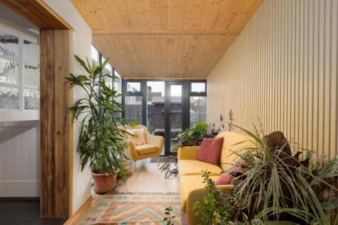 99 Gilbert Road, BS5-13.jpg