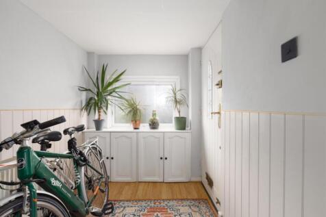 99 Gilbert Road, BS5-27.jpg