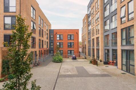 1B1CSC - External D.jpg