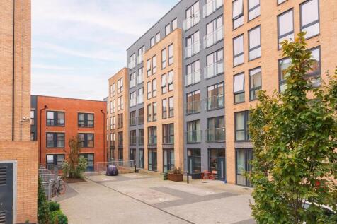 1B1CSC - External E.jpg