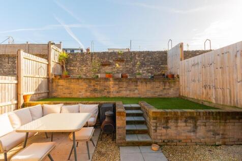 2O4PHCBH - External I.jpg