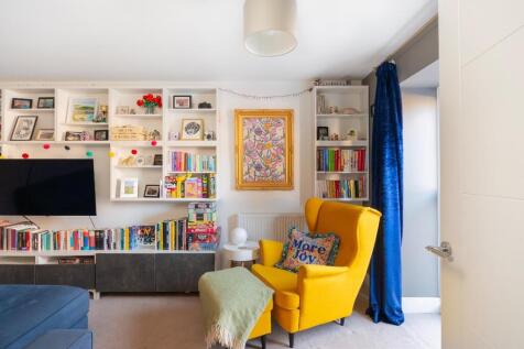 2O4PHCBH - Living Room D.jpg