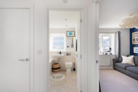 2O4PHCBH - Landing A.jpg