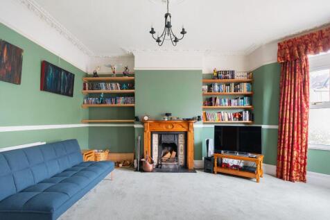 9W0RBN - Living Room D.jpg