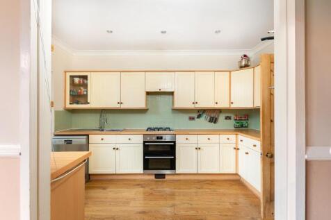 9W0RBN - Kitchen C.jpg