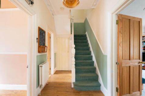 9W0RBN - Hallway A.jpg