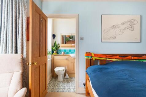 9W0RBN - Bedroom D.jpg