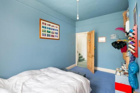 9W0RBN - Bedroom B.jpg