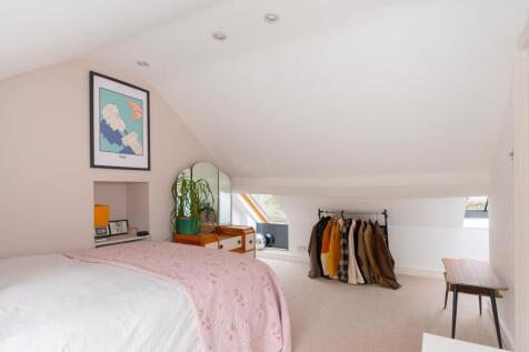 1N5R0SA - Bedroom N.jpg