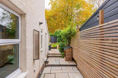 1N5R0SA - External I.jpg