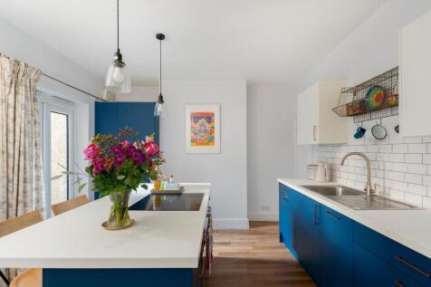 0A4SBR - Kitchen Diner H.jpg