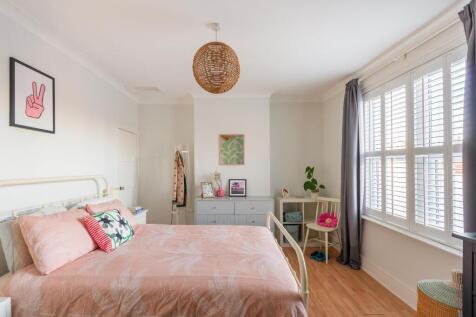 0A4SBR - Bedroom B.jpg