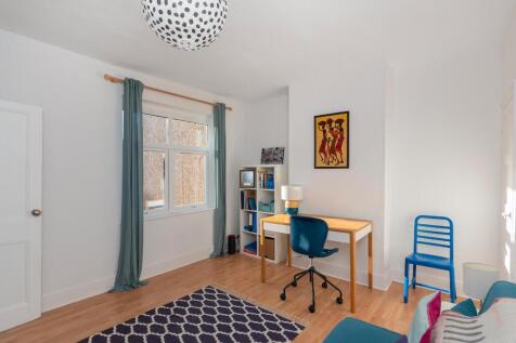 0A4SBR - Bedroom E.jpg