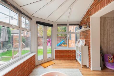 0S4GASG - Conservatory B.jpg