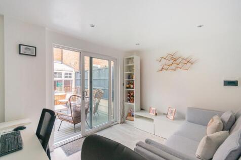 0S4GASG - Garden Office A.jpg