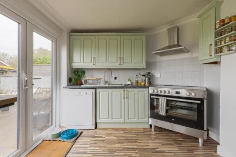 51 Novers Park Drive, BS4-28.jpg