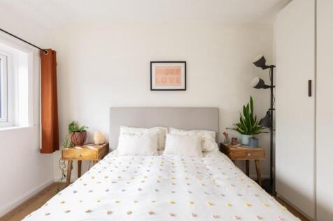 51 Novers Park Drive, BS4-12.jpg