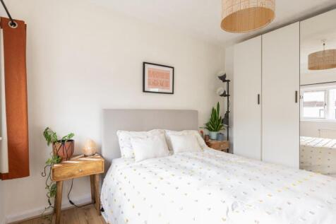 51 Novers Park Drive, BS4-13.jpg