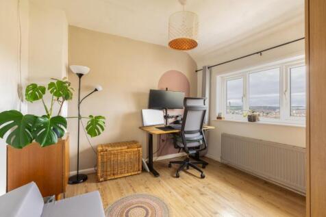 51 Novers Park Drive, BS4-17.jpg