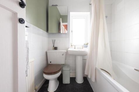 51 Novers Park Drive, BS4-1.jpg