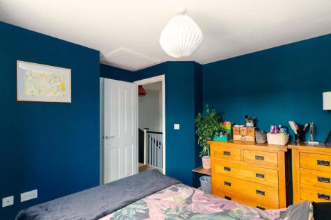 0S2CAV - Bedroom A.jpg