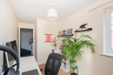 0S2CAV - Bedroom E.jpg