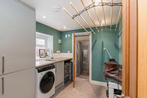 7M2RBR - Utility A.jpg