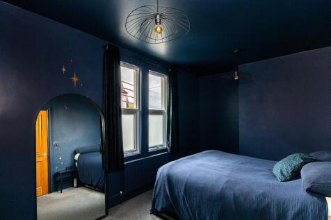 7M2RBR - Bedroom H.jpg