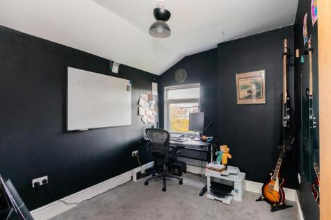 7M2RBR - Bedroom B.jpg