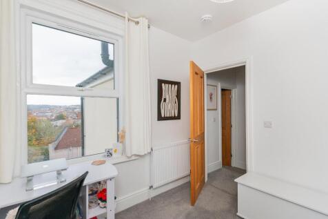 7M2RBR - Bedroom D.jpg