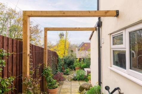 7M2RBR - External H.jpg