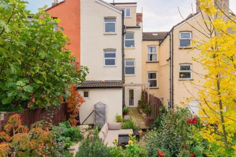 7M2RBR - External D.jpg