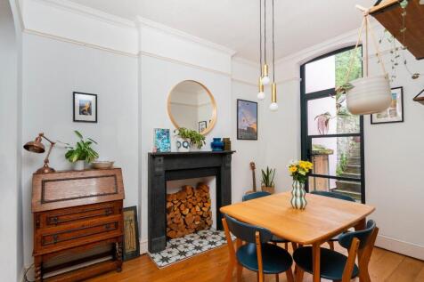 0A4TCD - Dining Room A.jpg