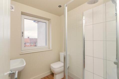 7S6RABN - Shower Room B.jpg