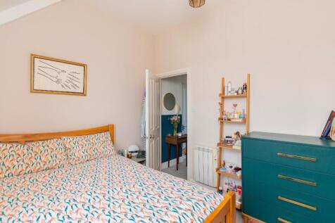 FK8HRD - Bedroom E.jpg