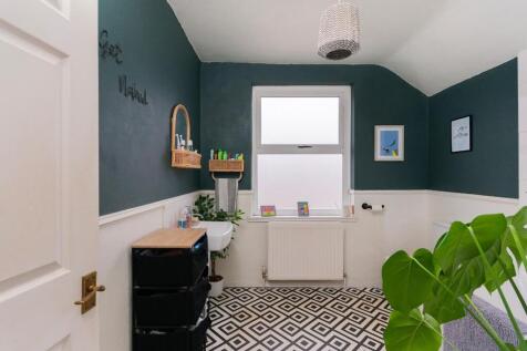 0N1QSKD - Bathroom B.jpg