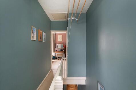 0N1QSKD - Landing A.jpg