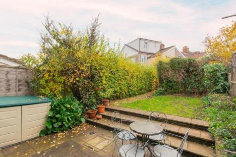 0R6TFS - External G.jpg