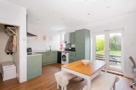 0R6TFS - Kitchen Diner D.jpg