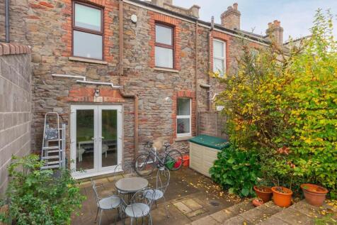 0R6TFS - External E.jpg