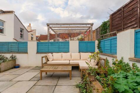 2W4RBN - External E.jpg