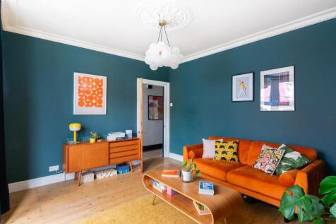 0H4STRD - Living Room B.jpg