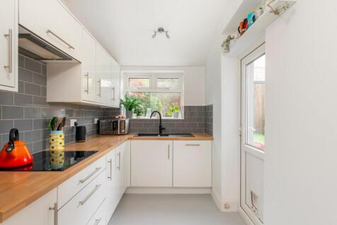 0H4STRD - Kitchen B.jpg