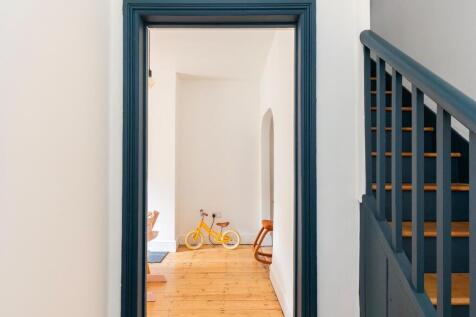 0H4STRD - Hallway A.jpg