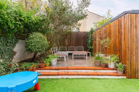 0H4STRD - External F.jpg