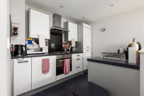 56 Snowberry Walk, BS5-4.jpg