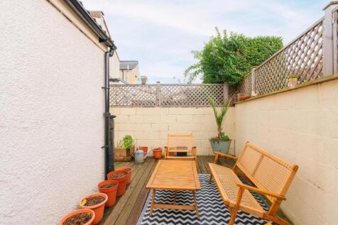 9A1ARBR - External H.jpg