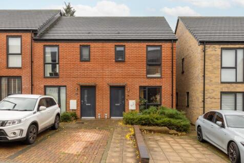 6 Fraynes Cl, BS3-27.jpg